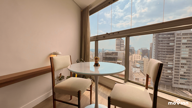 Studio Pinheiros | 49m² | Arrumação diária