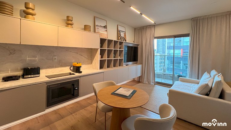 Studio Pinheiros | 39m² | Arrumação diária