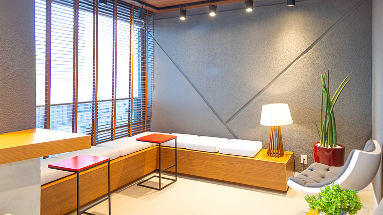 Studio Nine | Mais Conforto | Cama King + Bi-cama ou Cama Tw