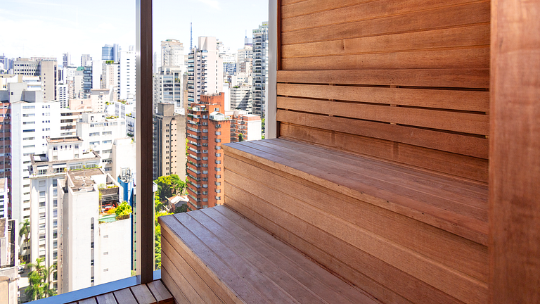 Studio Nine | Mais Conforto | Cama King + Bi-cama ou Cama Tw