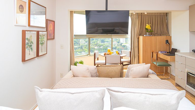 White | Estúdio com cama King-Size | com vaga | 39m² | Arrum