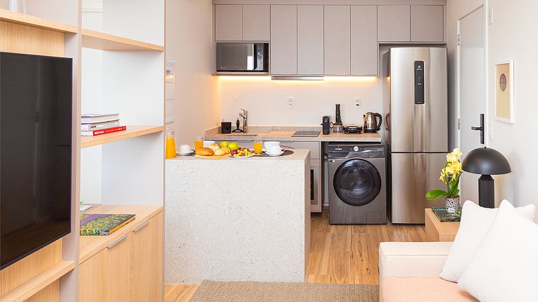 Studio Pinheiros | 49m² | Arrumação diária