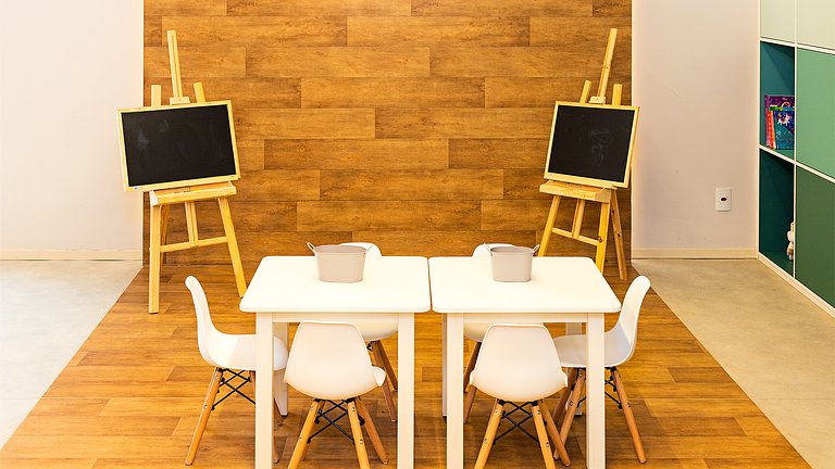 Studio Pinheiros | 49m² | Arrumação diária