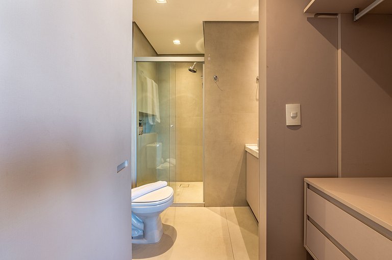 White | Estudio | Sofá-Cama | con estacionamiento | 39 m² |