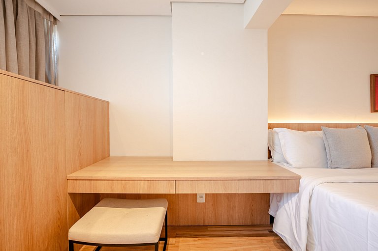 White | 1 Dormitorio | Con Estacionamiento | 75 m² | Limpiez